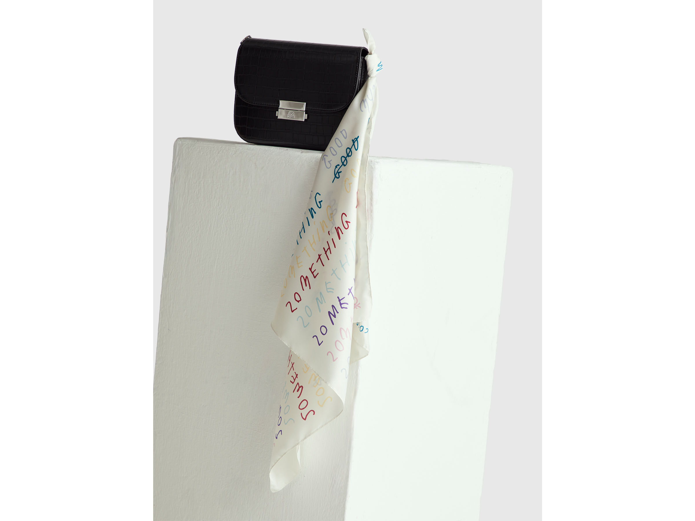 SQUARE SCARF Women image number 4